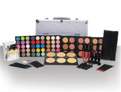Deluxe Hollywood Makeup Kit - Light to Dark